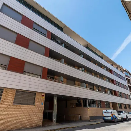 Apartman En Delicias 'hector' - Parking Incluido *