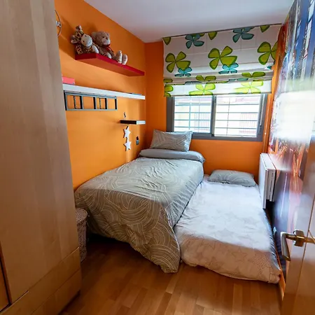 Apartman En Delicias 'hector' - Parking Incluido *