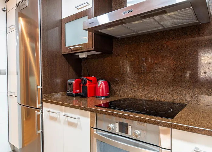 아파트 En Delicias 'hector' - Parking Incluido